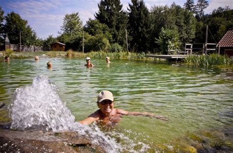 nackte frauen in der natur|FKK in Deutschland: Nudismus und Freikörperkultur .